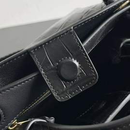 Picture of Bottega Veneta Handbags _SKUfw184063872fw